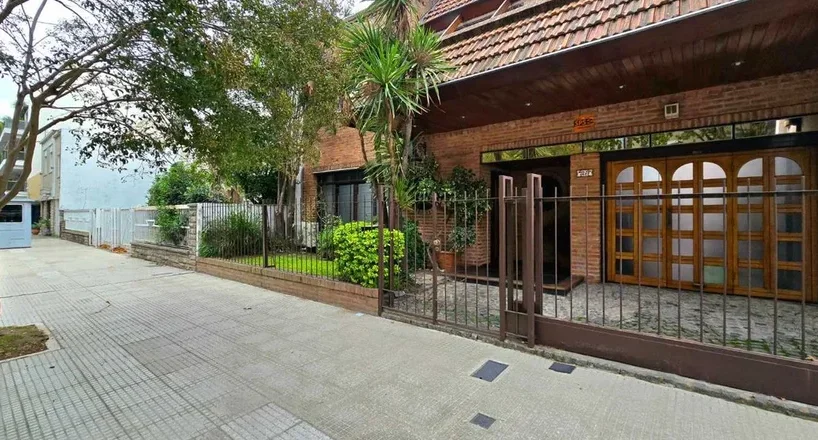 Casa Venta Villa Devoto 4 dormitorios Piscina Gge