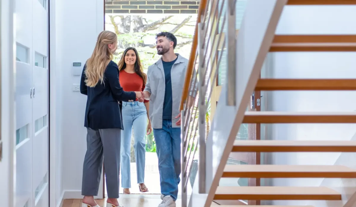 agente de inmobiliario (1)